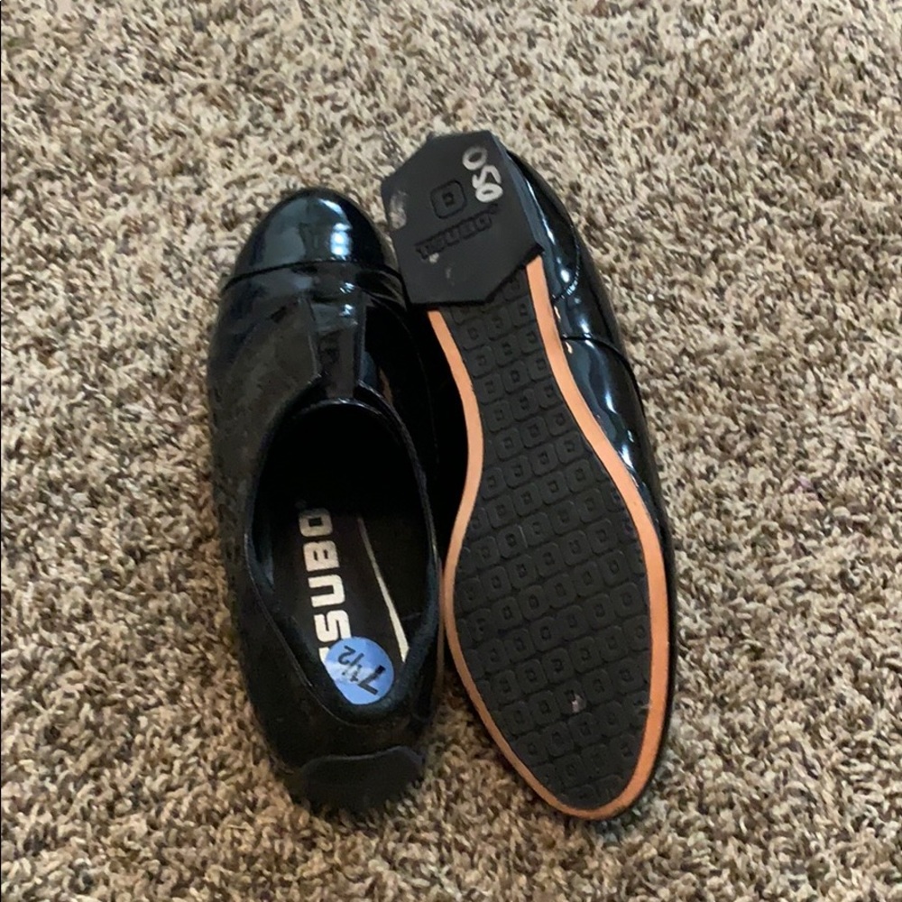 Shoes - Picture 3 of 3
